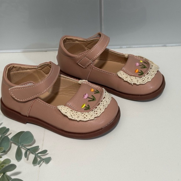 Other - Girls' Shoes Floral Lace Embroidered Low Cut Princess Shoes Flat Size EU 26 US 9
